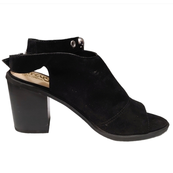 Circus Sam Edelman Black Studded Kiki Faux Suede Block Heels Women's Size 8.5 - Picture 3 of 10